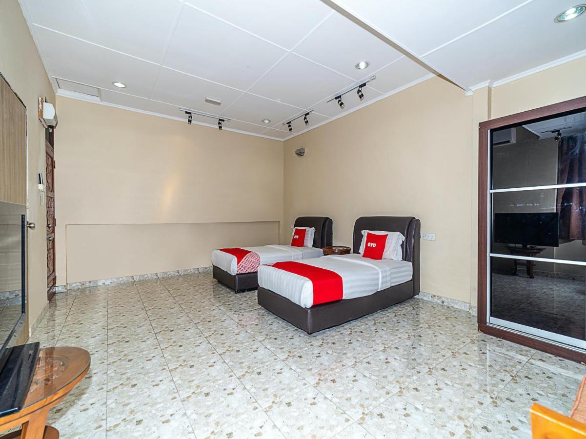 Oyo 89932 Dd Homestay Kota Kinabalu Eksteriør bilde